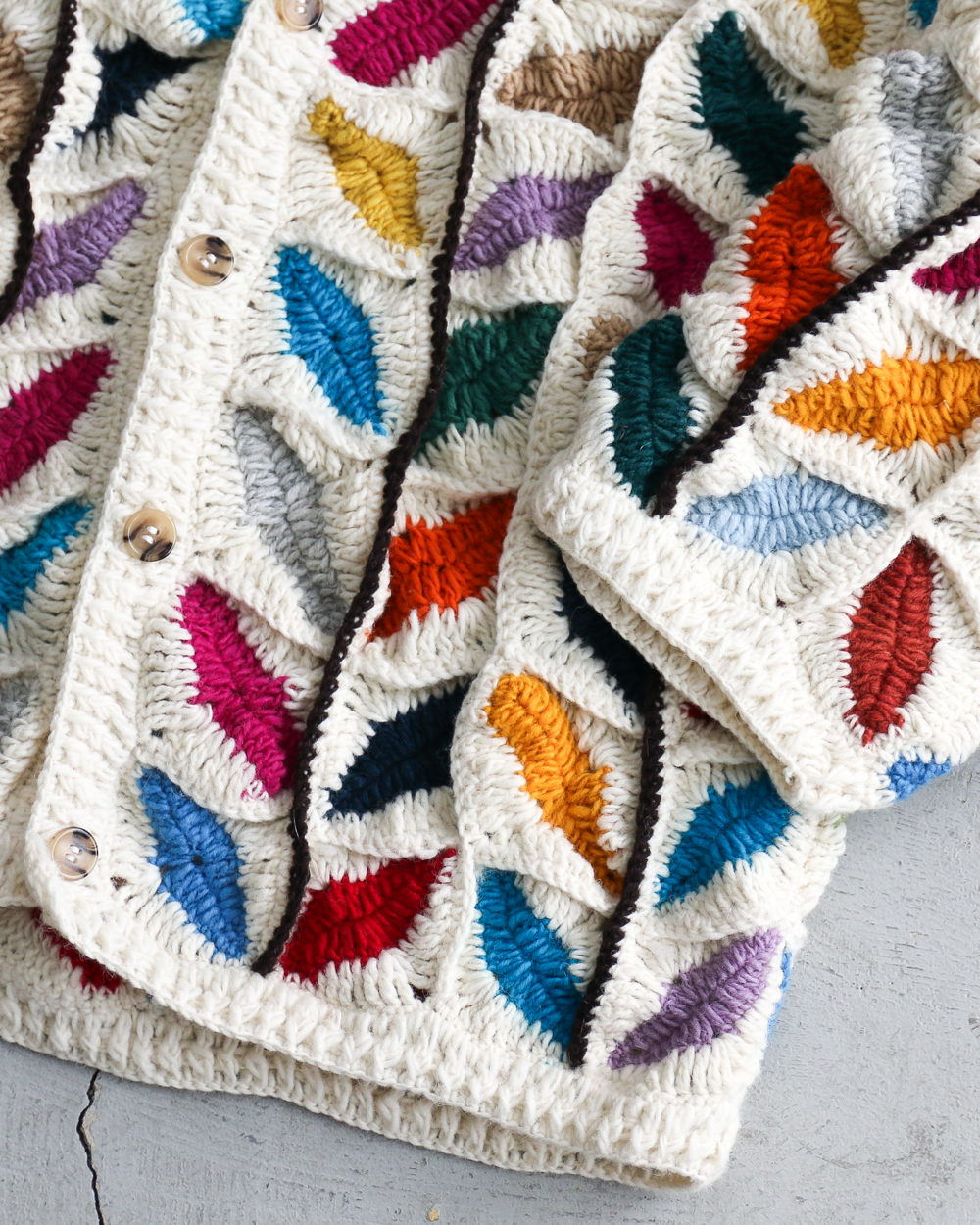 MacMahon Knitting Mills マクマホンニッティングミルズ Button Cardigan-Leaf