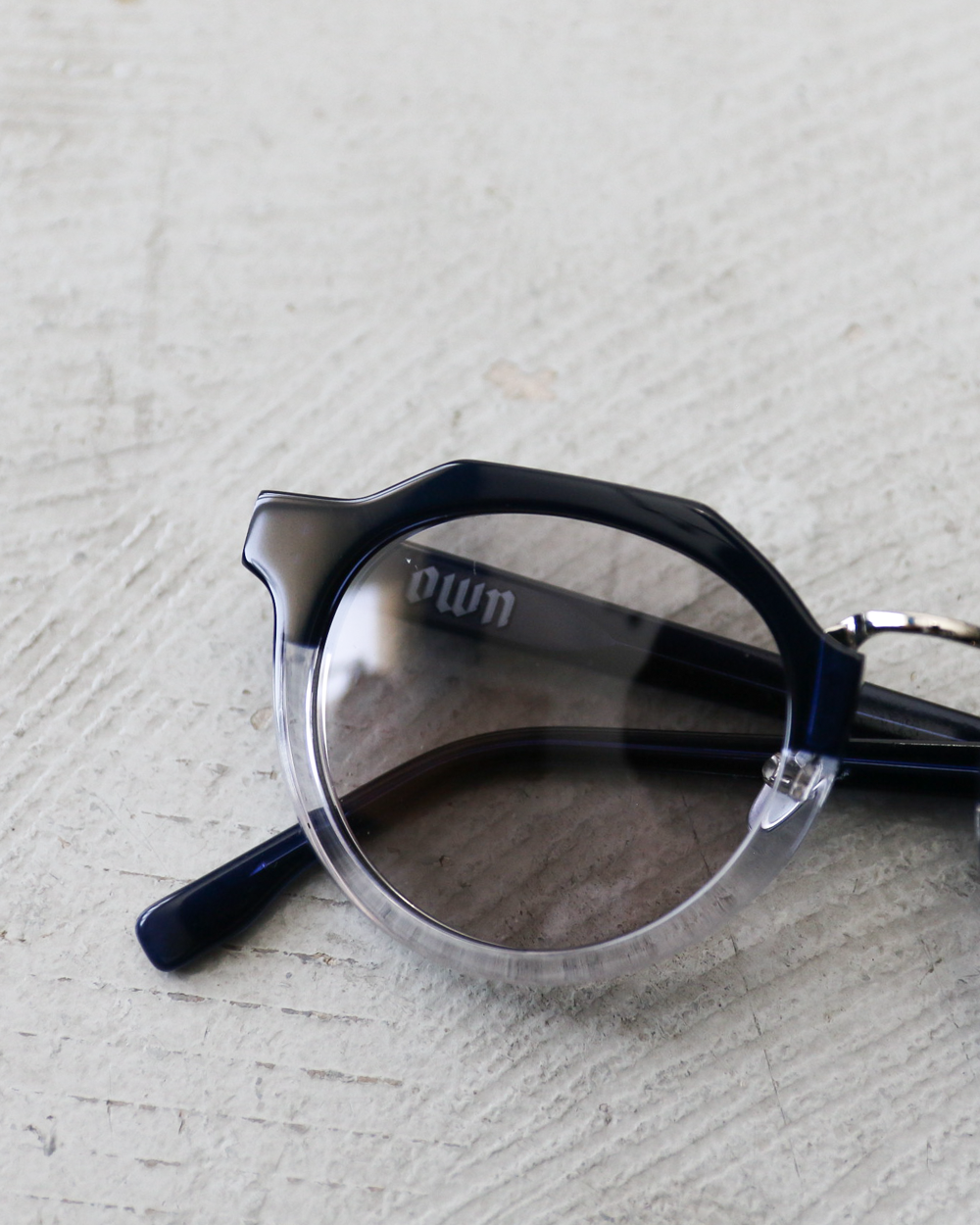 OWN EYEWEAR オウンアイウェア 