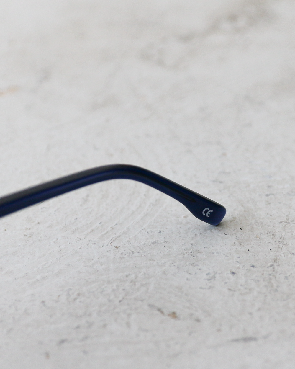 OWN EYEWEAR オウンアイウェア 