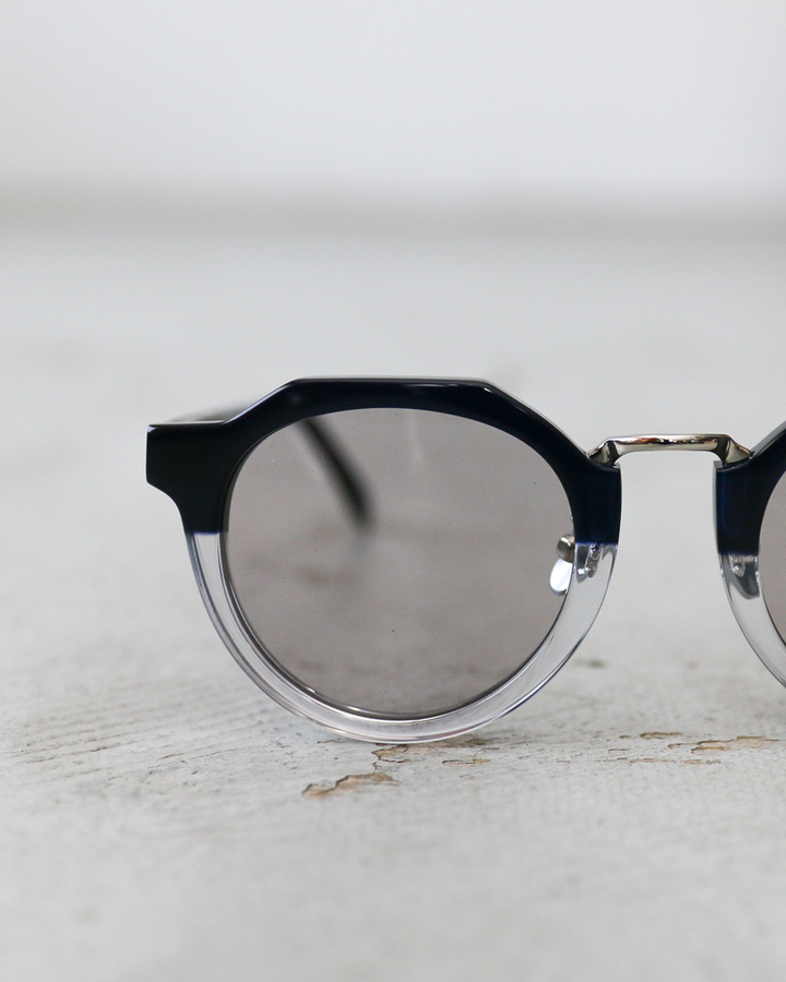 OWN EYEWEAR オウンアイウェア 