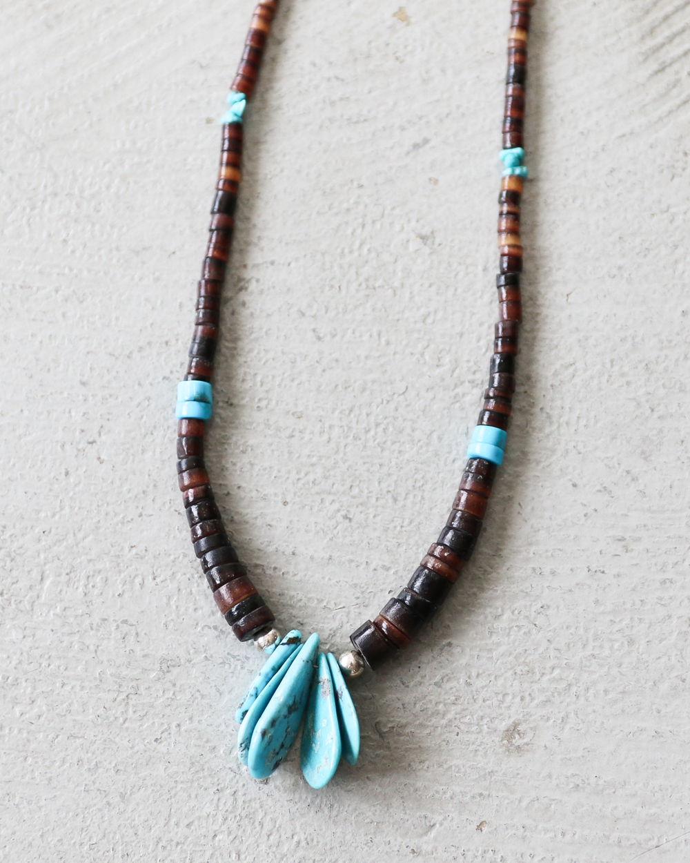 Santo Doming サントドミンゴ族 Heishi Beads Necklace