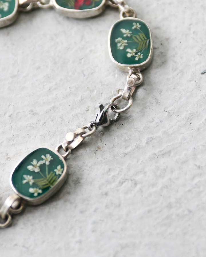 GUSTAVO FLOWER CHAIN BRACELET