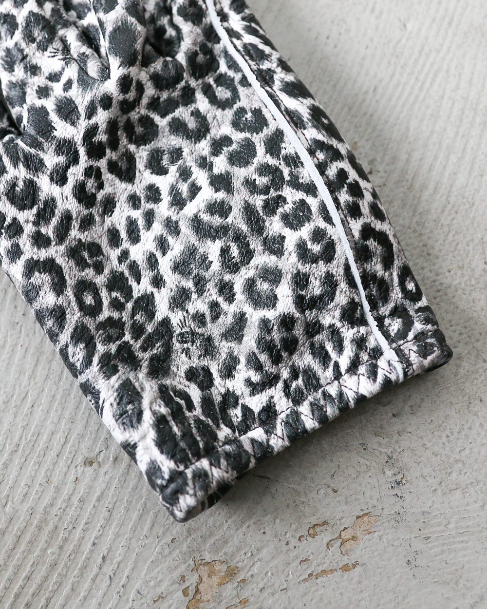 LAMP GLOVES ランプグローブ Shorty Glove White Leopard
