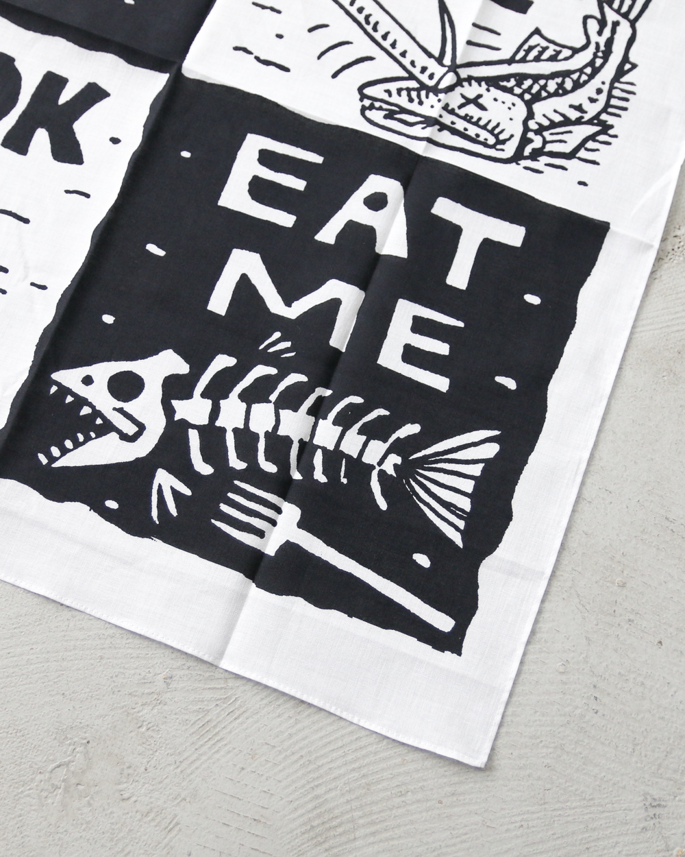 RAY TROLL レイトロール "HOOK ME" "BEAT ME" "COOK ME" "EAT ME" BANDANNA