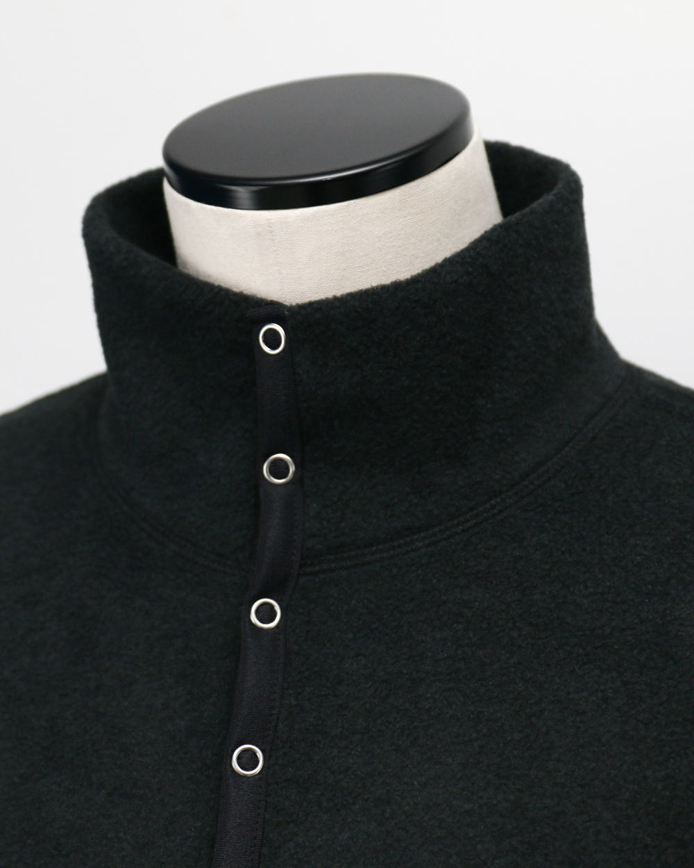 DELICIOUS デリシャス Fleece Snap Pullover - BLK