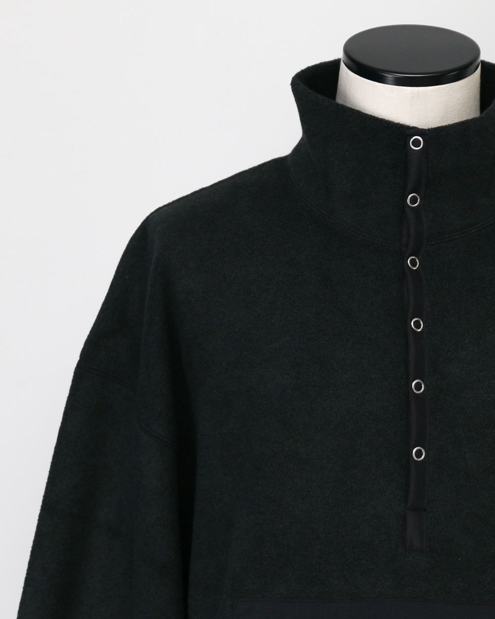 DELICIOUS デリシャス Fleece Snap Pullover - BLK