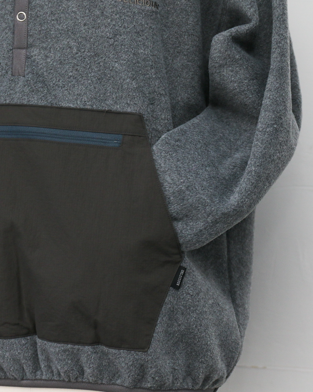DELICIOUS デリシャス Fleece Snap Pullover - L.GRY