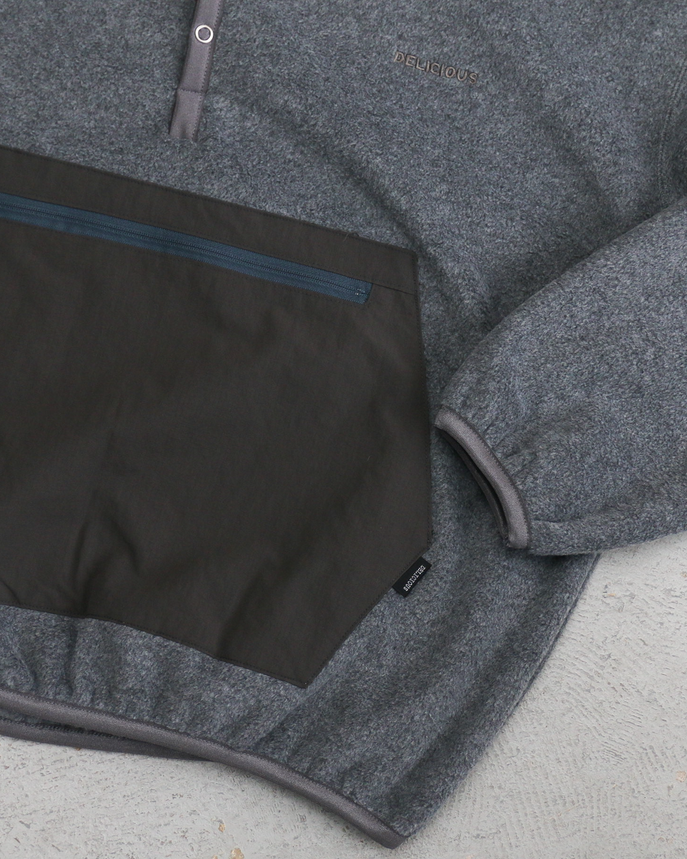 DELICIOUS デリシャス Fleece Snap Pullover - L.GRY