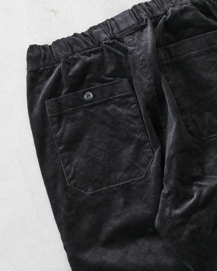 DELICIOUS デリシャス Corduroy Easy Pants - BLK