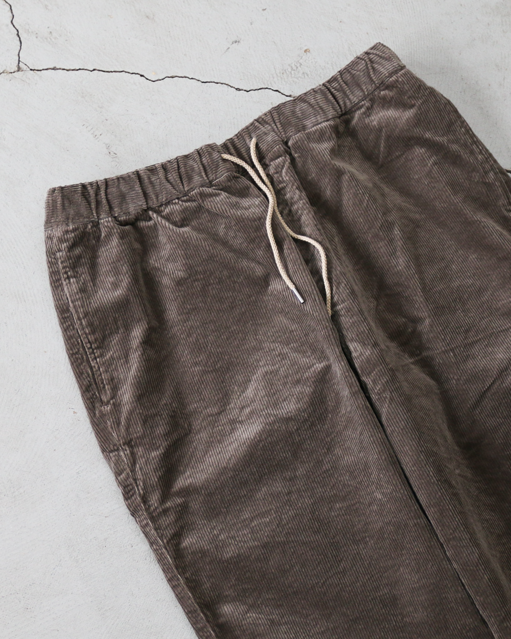 DELICIOUS デリシャス Corduroy Easy Pants - GRY