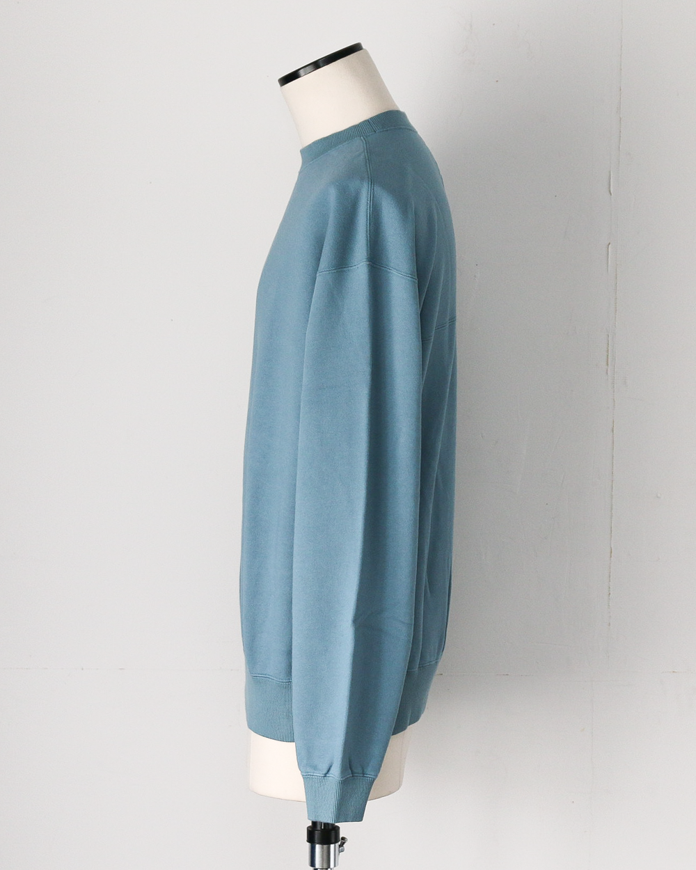 DELICIOUS デリシャス Urban Crew Sweat - BLU