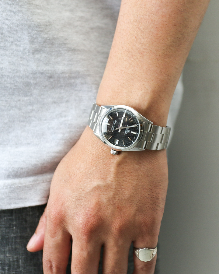 VAGUE WATCH Co. ヴァーグウォッチ Every-One-Date Black