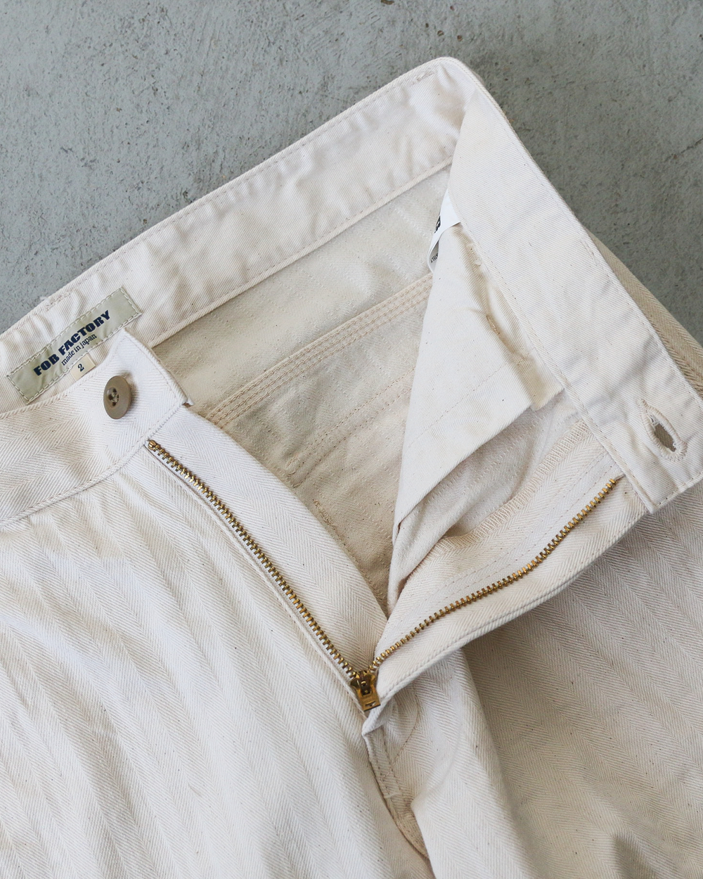 FOB factory エフオービーファクトリー F0485 HERRINGBONE PAINTER PANTS Ecru