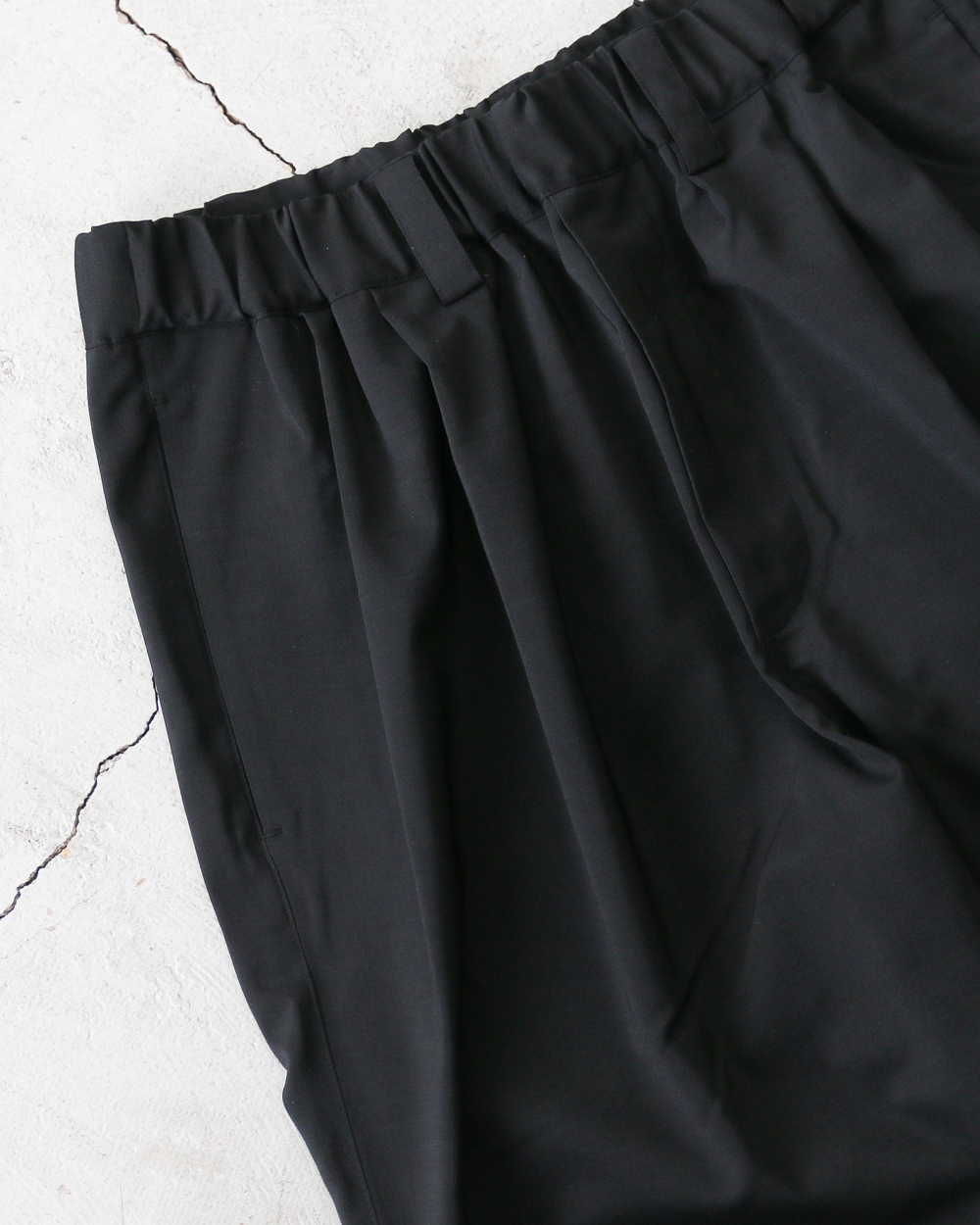 LAMOND ラモンド TWILL TWIST PANTS Black