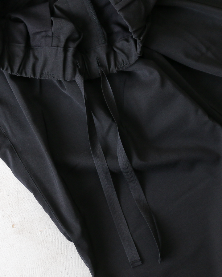 LAMOND ラモンド TWILL TWIST PANTS Black