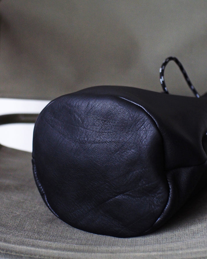 Mr.OLDMAN Leather Drawstring Bag Black