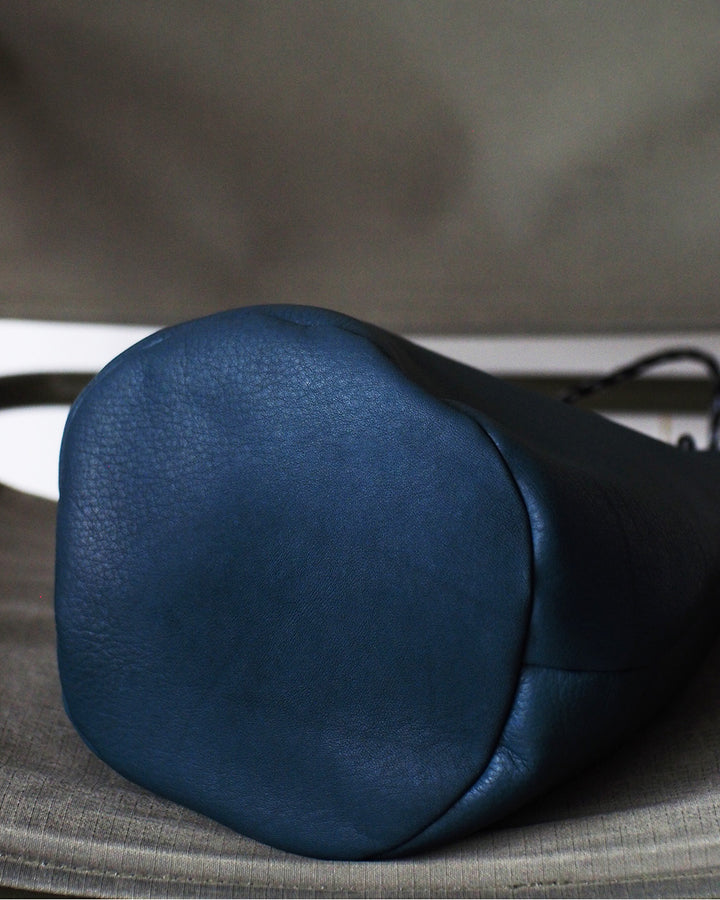 Mr.OLDMAN Leather Drawstring Bag Blue green