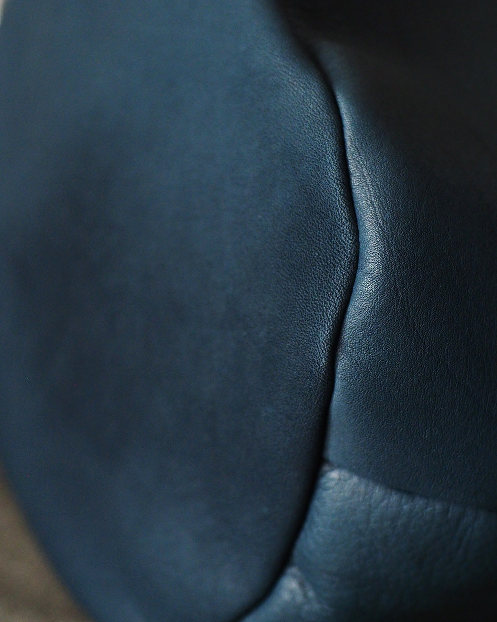 Mr.OLDMAN Leather Drawstring Bag Blue green