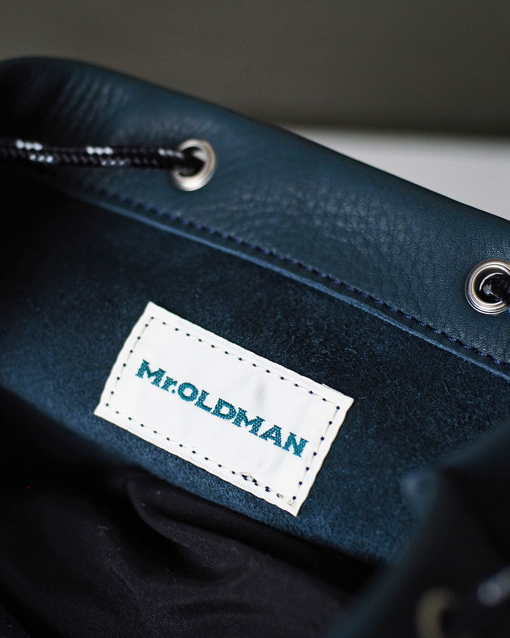 Mr.OLDMAN Leather Drawstring Bag Blue green