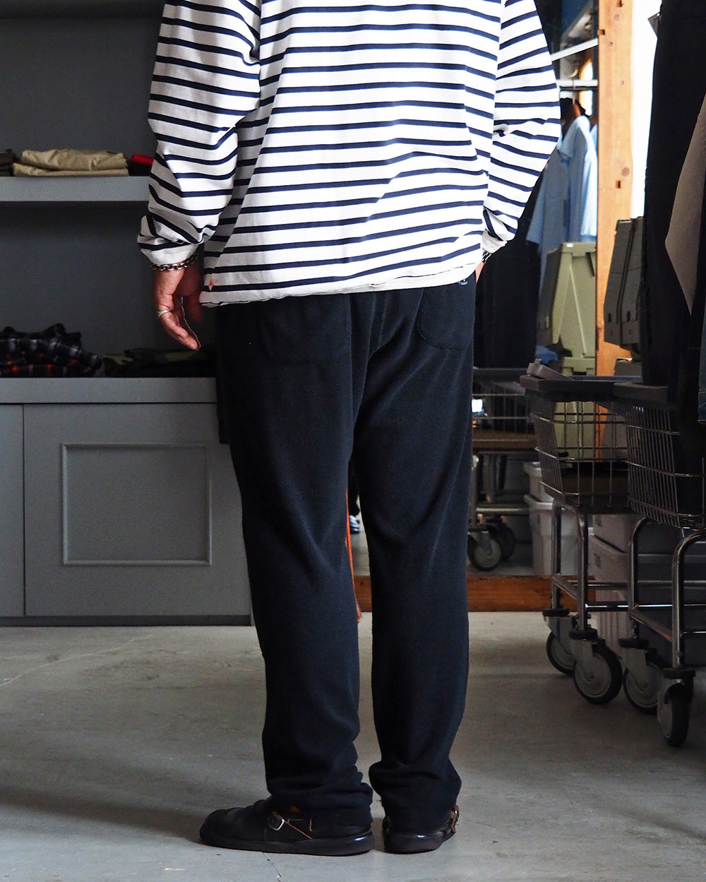 TURN ME ON ターンミーオン Raffi Pile W knee Easy Pants Black