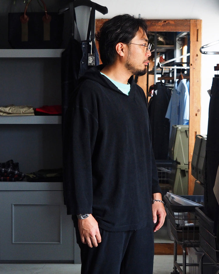 TURN ME ON ターンミーオン Raffi Pile 3/4-Sleeve Skipper Hoodie Black