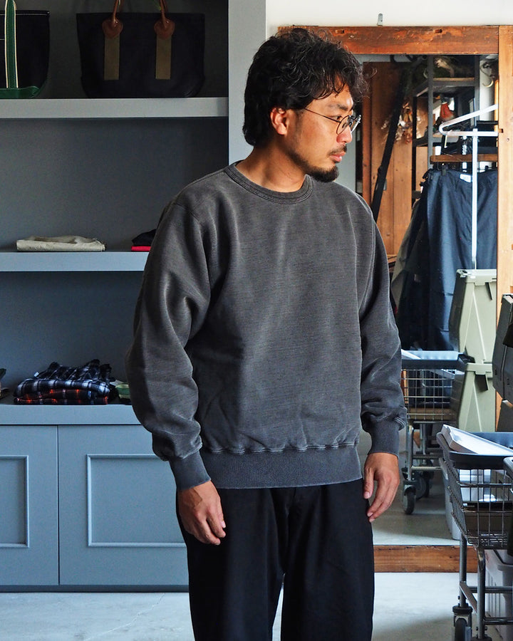 VICTORIA ATHLETICS ヴィクトリアアスレチックス SAND CREWNECK SWEAT Black
