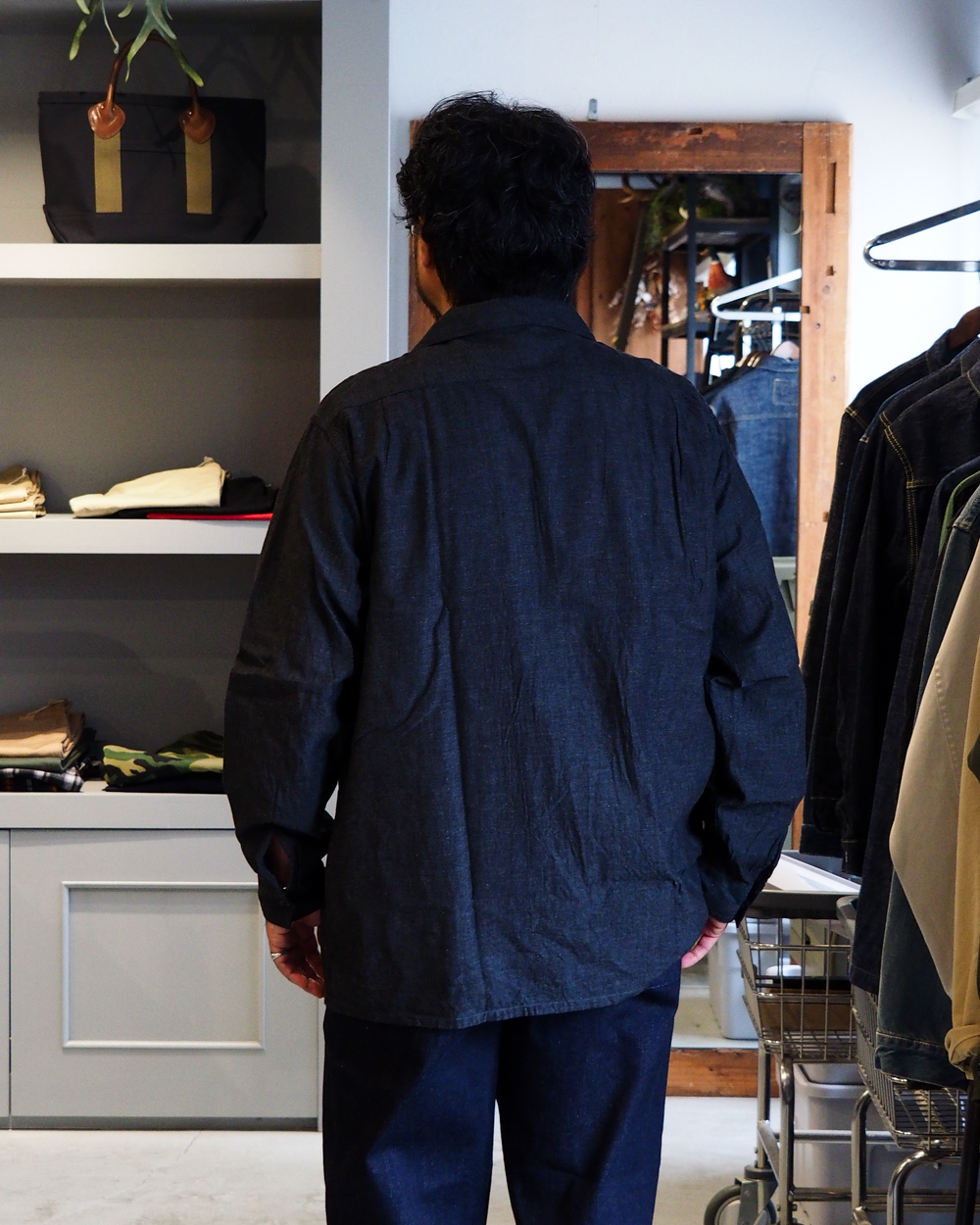 WORKERS ワーカーズ Open Collar Shirt, Cotton Smoky Chambray