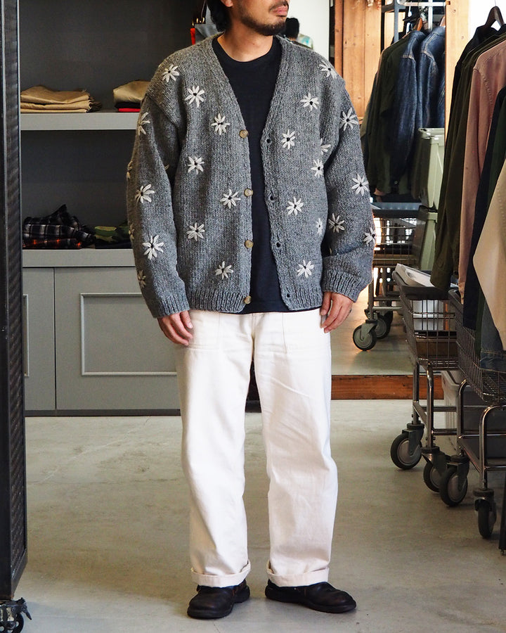 MacMahon Knitting Mills マクマホンニッティングミルズ Button Cardigan-Embroidery