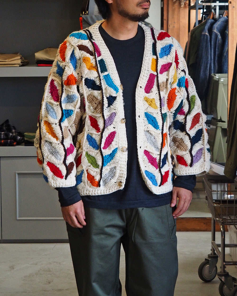 MacMahon Knitting Mills マクマホンニッティングミルズ Button Cardigan-Leaf