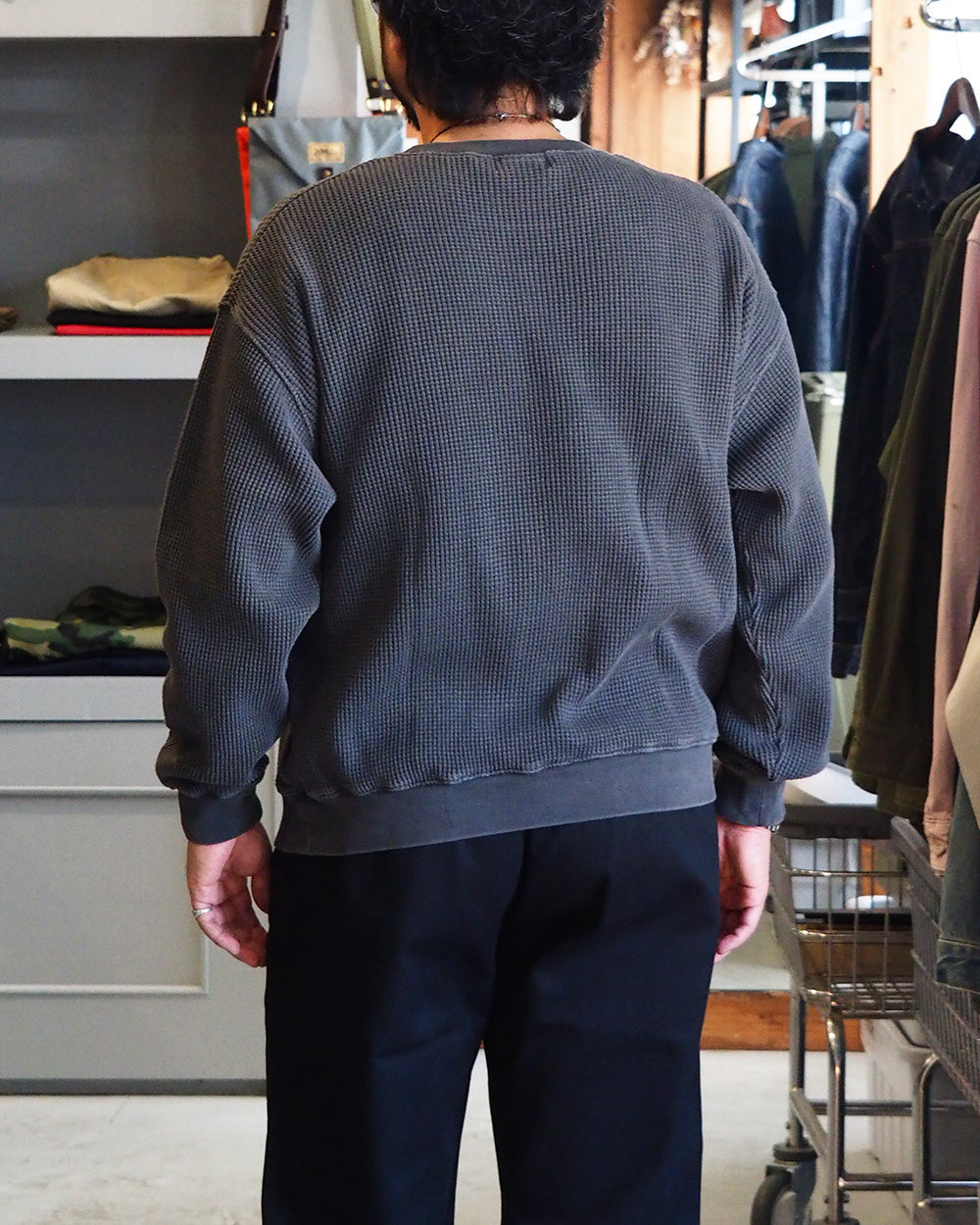 Mr.OLDMAN 米斯特奧德曼 重磅華夫格保暖圓領衛衣 褪色黑